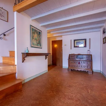 Sleeps 4 Wifi Gravedona